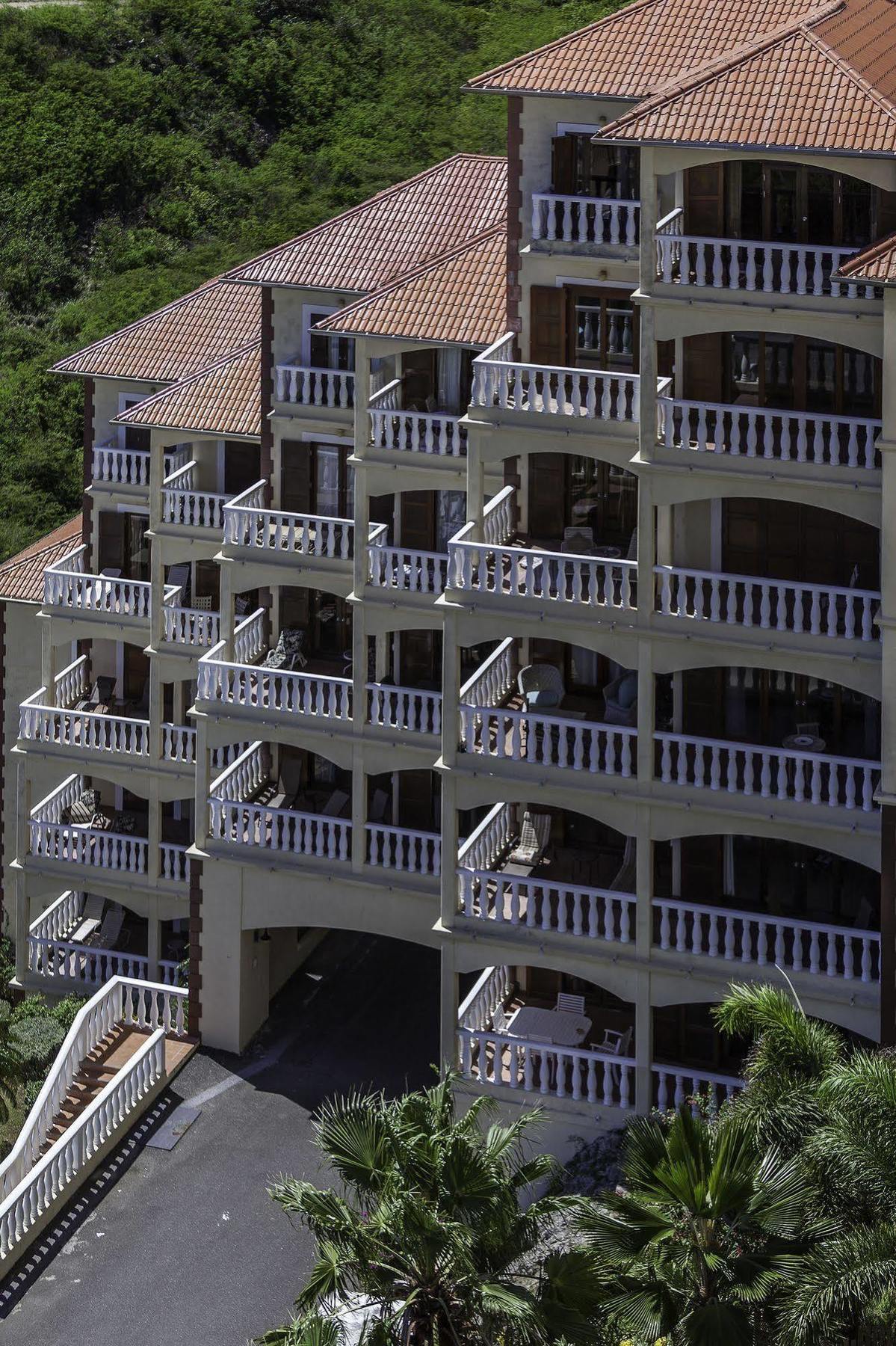 Princess Heights Luxury Condo Hotel Oyster Pond Eksteriør bilde